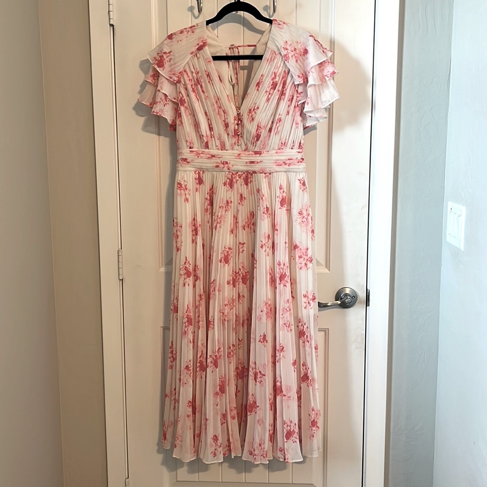 Plisse feminine floral Self Portrait maxi dress